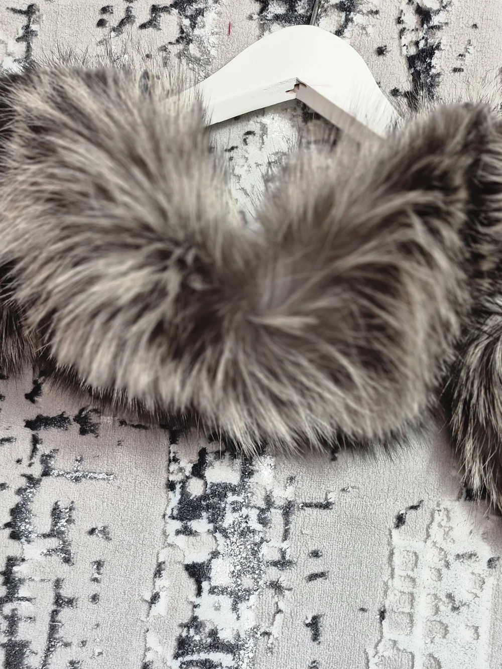 Luxury F Fur Collar in Taupe 31 Inch Collar With Snap buttons